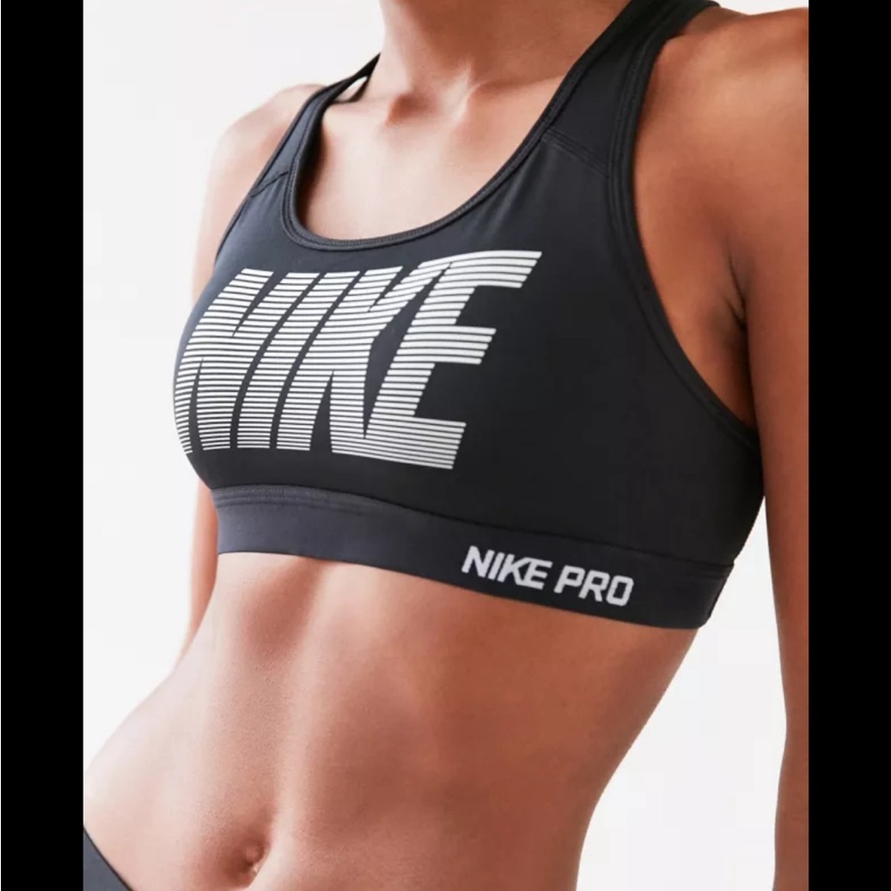Nike Pro Sports Bra
